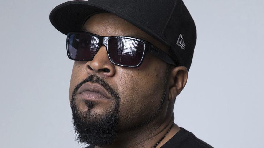 Tucson teacher being investigated over use of explicit rap song for sixth-grade homework